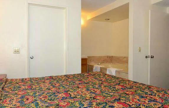 Days Inn By Wyndham Ontario Airport Eksteriør bilde